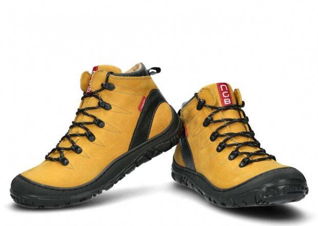 Trekové topánky NAGABA 240 žltá crazy koža
