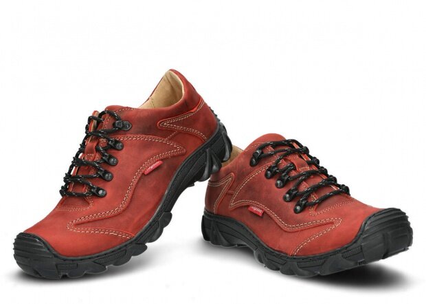 Pánske trekové obuv NAGABA 400 červená crazy koža
