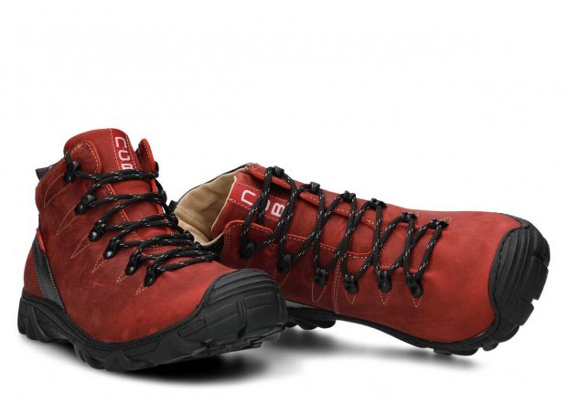 Pánske trekové topánky NAGABA 403 červená crazy koža