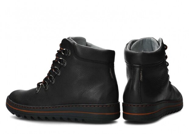 Trekové topánky NAGABA 281 čierna rustic koža