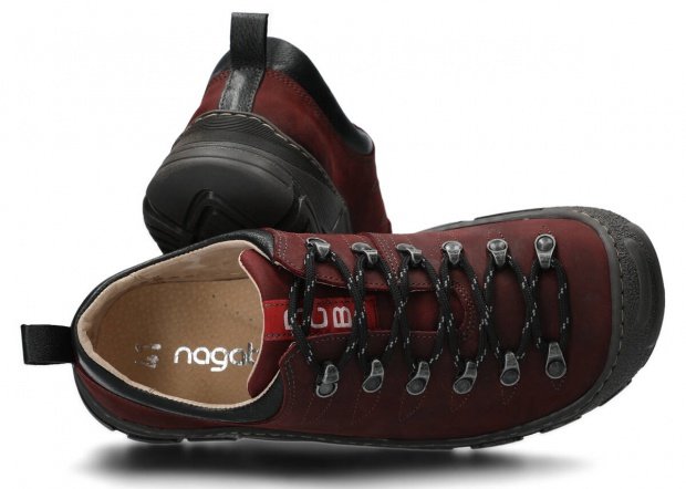 Pánske trekové obuv NAGABA 444 bordová crazy koža