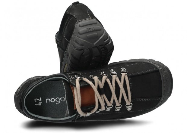 Pánske trekové obuv NAGABA 455 čierna crazy koža