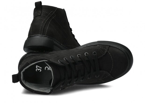 Topánky NAGABA 252 čierna crazy koža