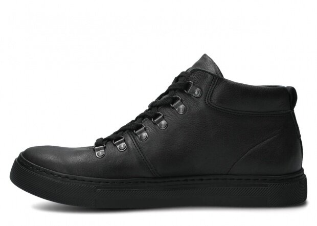 Pánske trekové topánky NAGABA 4181 čierna rustic koža